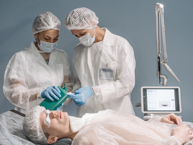 Insurance: 8 things to do before starting your medical practice