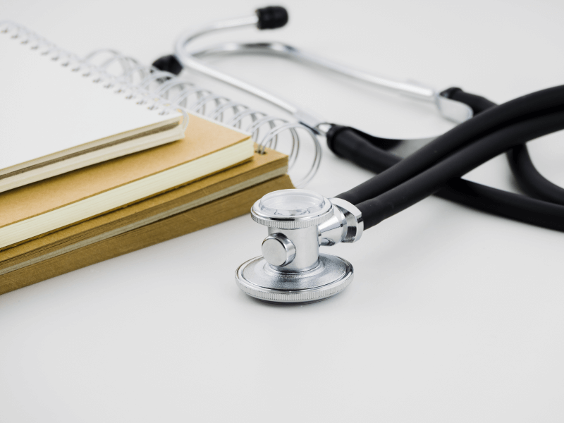 Analysing the Advantages and Disadvantages of Medical Malpractice Lawsuits and Settlements